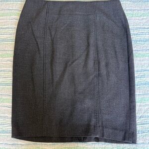 LOFT Gray Pencil Skirt Knee-Length Workwear